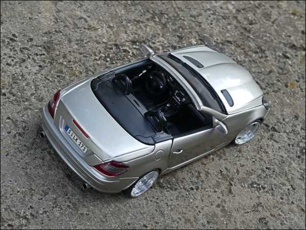 1:18 Mercedes Benz SLK 55 R171 - Grau-Silber [ AMG Tuning-Umbau ]